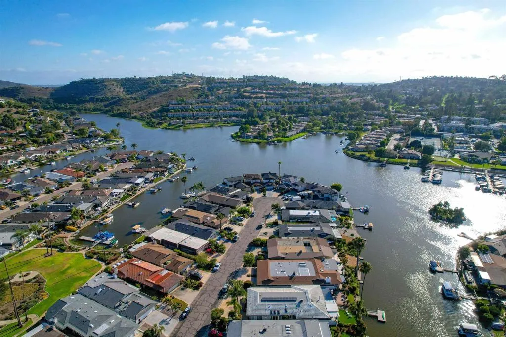 https://cdn.realtyfeed.com/cdn/127/306738392/691dbf53f8dea285f66f27ee445f143b.webp