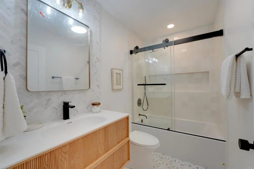 https://cdn.realtyfeed.com/cdn/127/306738392/7d0a9541ec858735831efc28cc96bf4a.webp