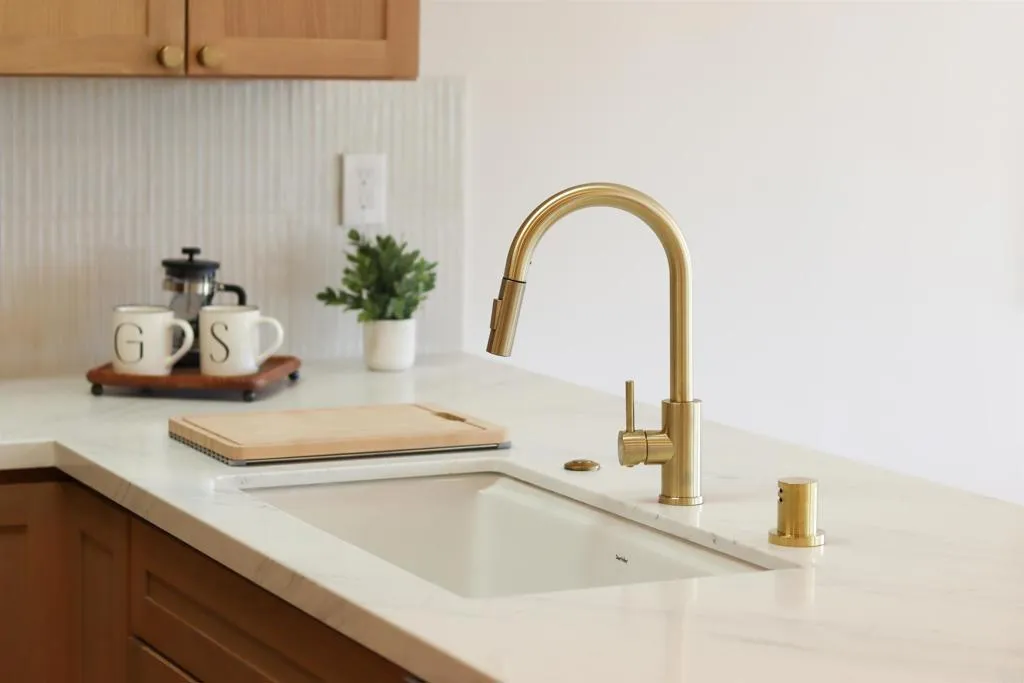 https://cdn.realtyfeed.com/cdn/127/306738392/ec501ae3e8013202ff1d4f2ad67ef676.webp