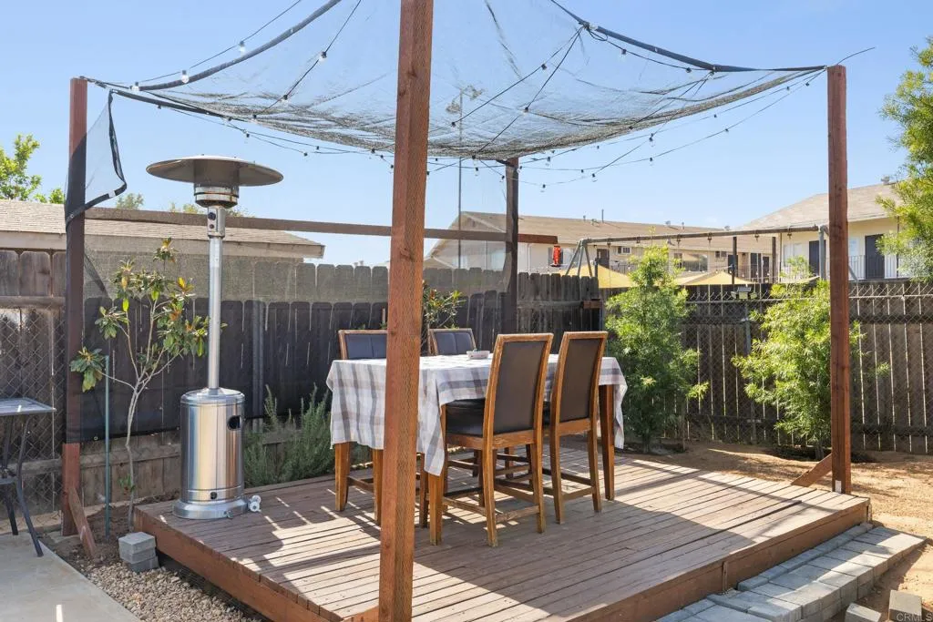 https://cdn.realtyfeed.com/cdn/127/306738440/0014e445c32ae2e94dd2f0523d3b1f40.webp