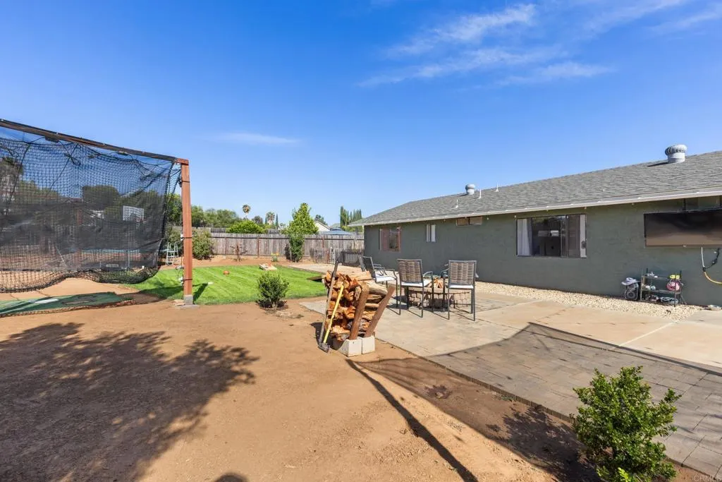 https://cdn.realtyfeed.com/cdn/127/306738440/6220a941b786617a8880d6d2aed1e457.webp