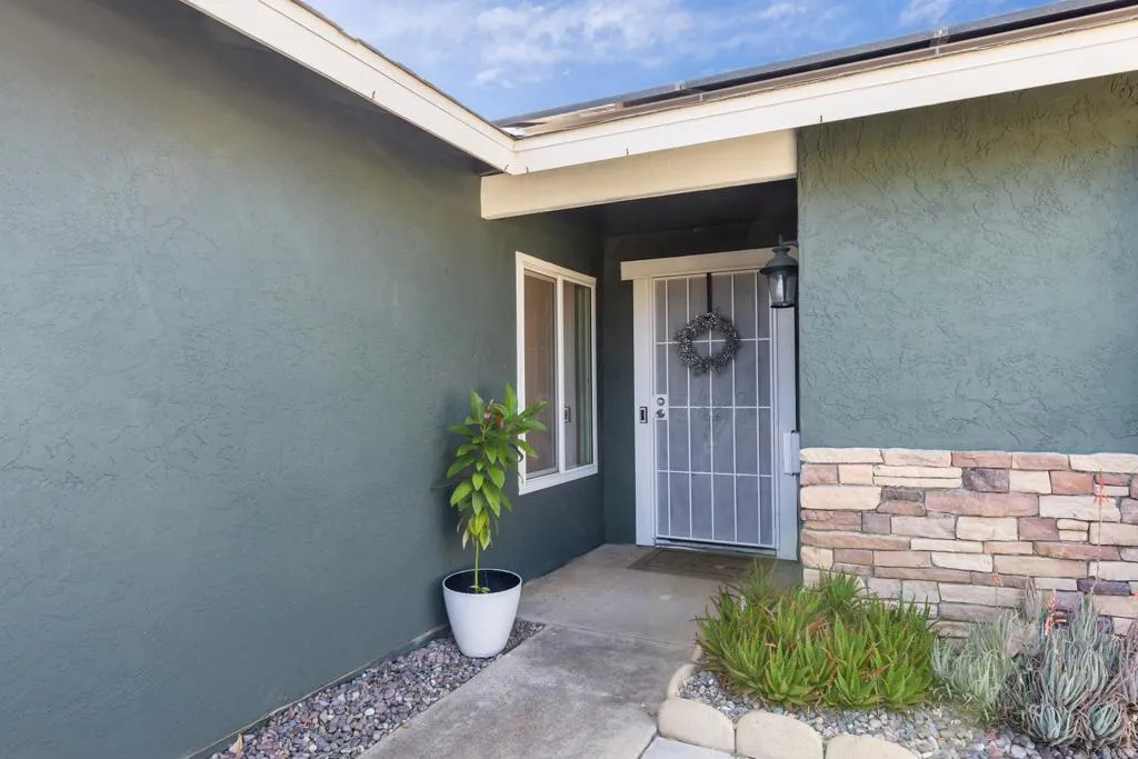 https://cdn.realtyfeed.com/cdn/127/306738440/85f6cb46bf4ce9d5dadbc09fcb984e44.webp
