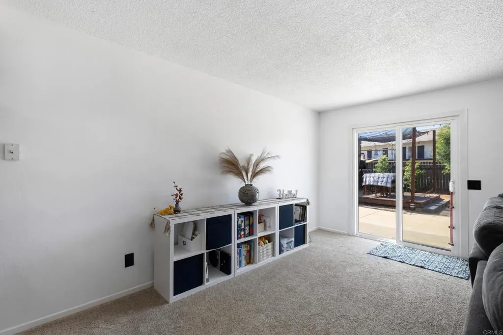 https://cdn.realtyfeed.com/cdn/127/306738440/ff41bf03737a60c0faedfe3ad0e0fbe6.webp