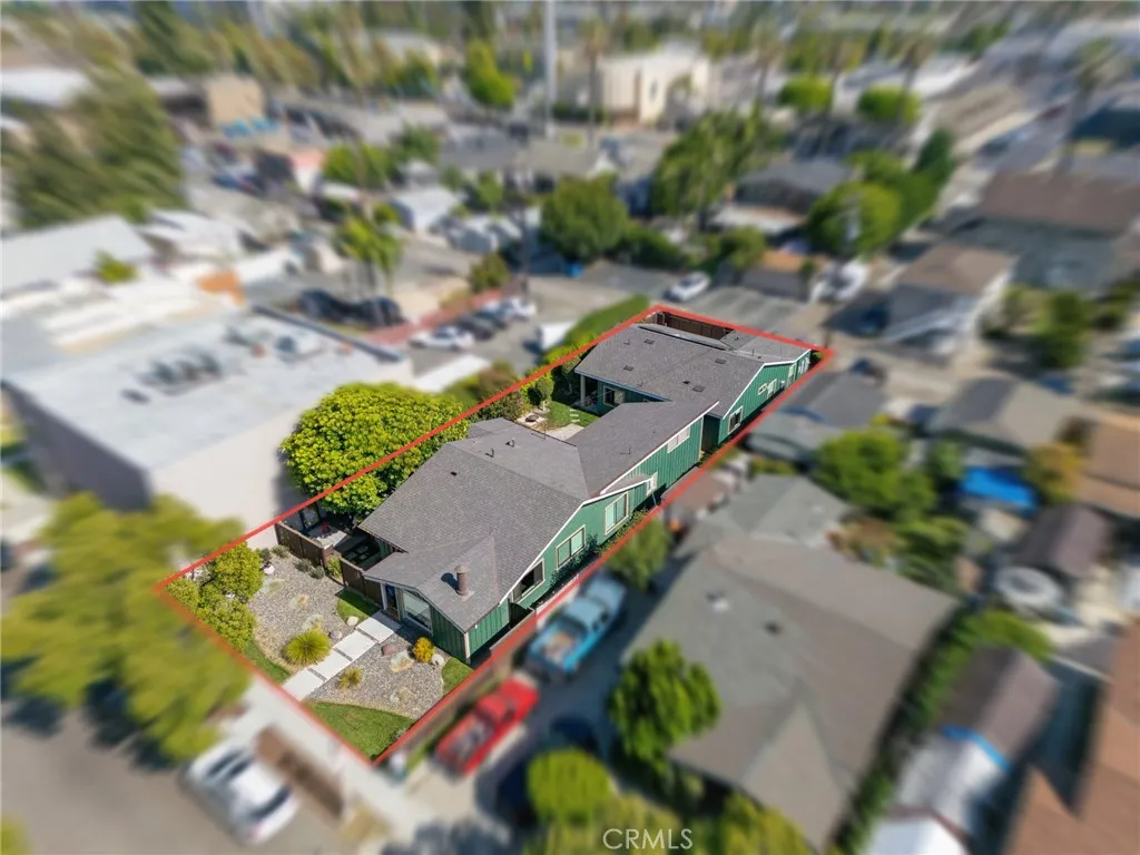 Fullerton, CA 92832