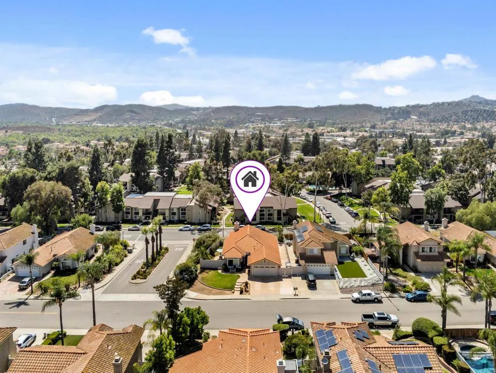 https://cdn.realtyfeed.com/cdn/127/306738522/0e57c99eaddc40826d8c2afe7a98dbbd.webp