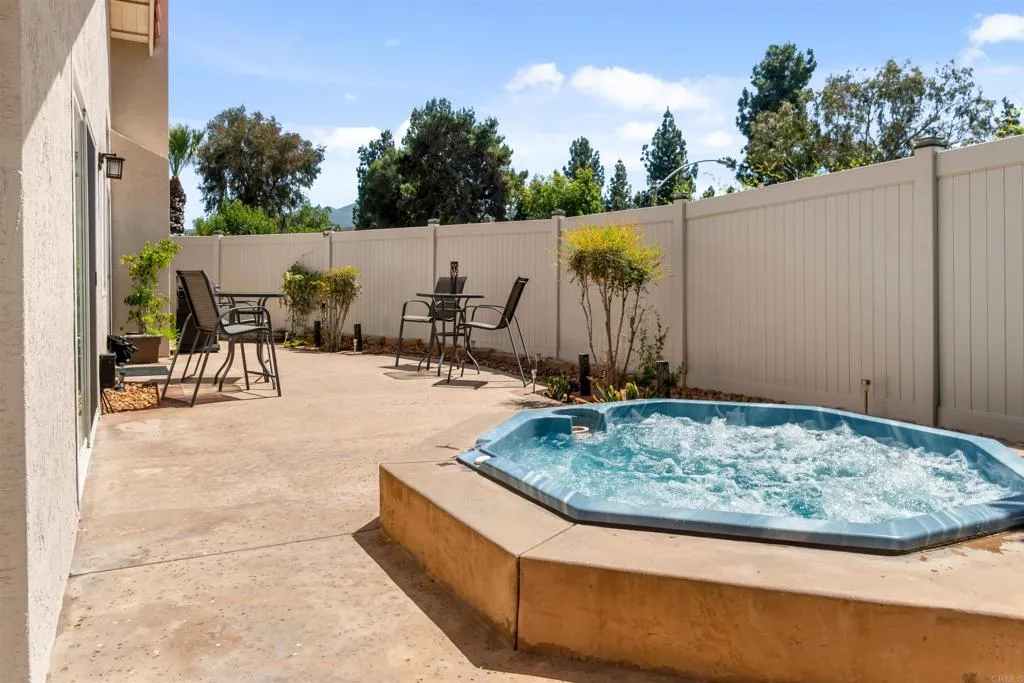 https://cdn.realtyfeed.com/cdn/127/306738522/71378c834661ea48fdcc217084dc1719.webp