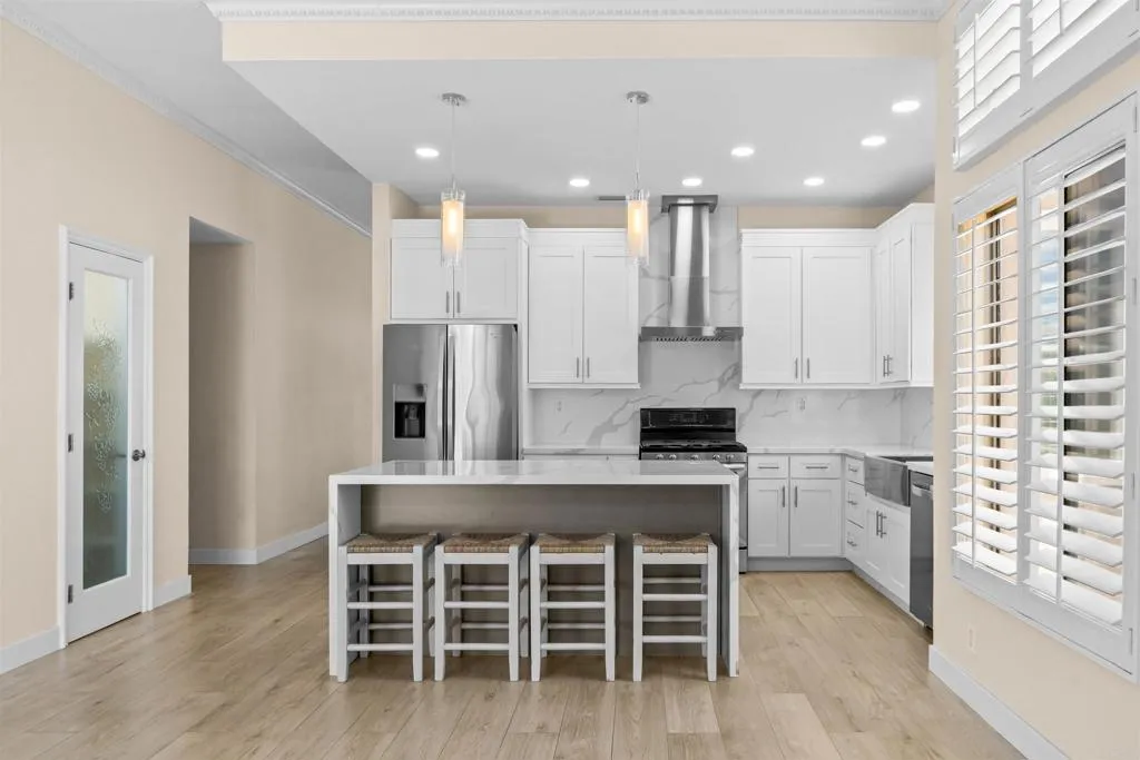 https://cdn.realtyfeed.com/cdn/127/306738522/98e48f39e89f7c8a9711c578842a0a3a.webp
