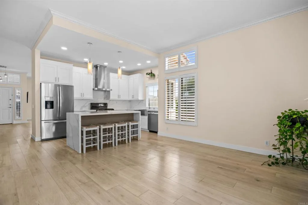 https://cdn.realtyfeed.com/cdn/127/306738522/e86619fa3be6ea74ec726c34f86736d6.webp