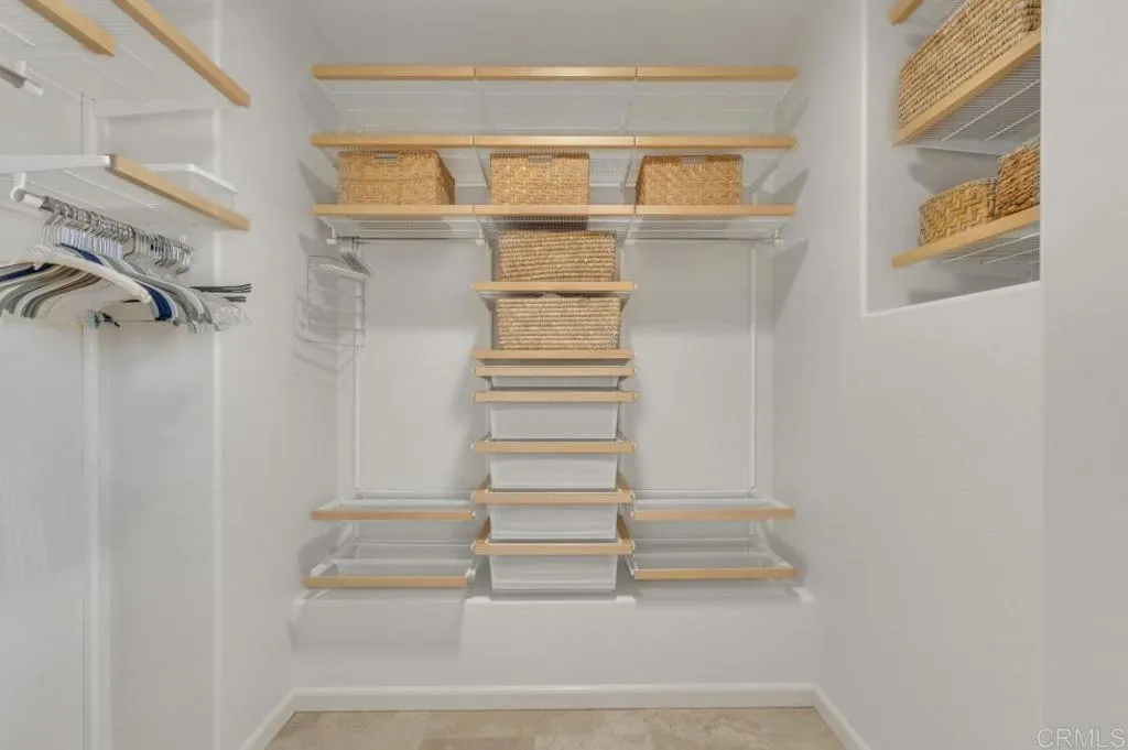 https://cdn.realtyfeed.com/cdn/127/306738617/268caca6f726e777eee06ebcbfcc0d17.webp
