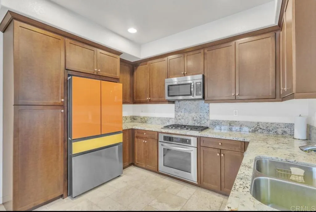 https://cdn.realtyfeed.com/cdn/127/306738617/47aaed1e6445941845afa910b22f8273.webp
