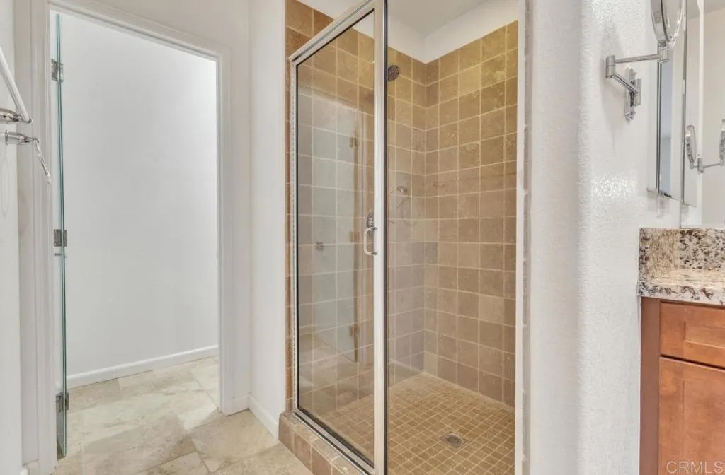 https://cdn.realtyfeed.com/cdn/127/306738617/75ad5847e1baefa8c04ec0fe6479f51c.webp