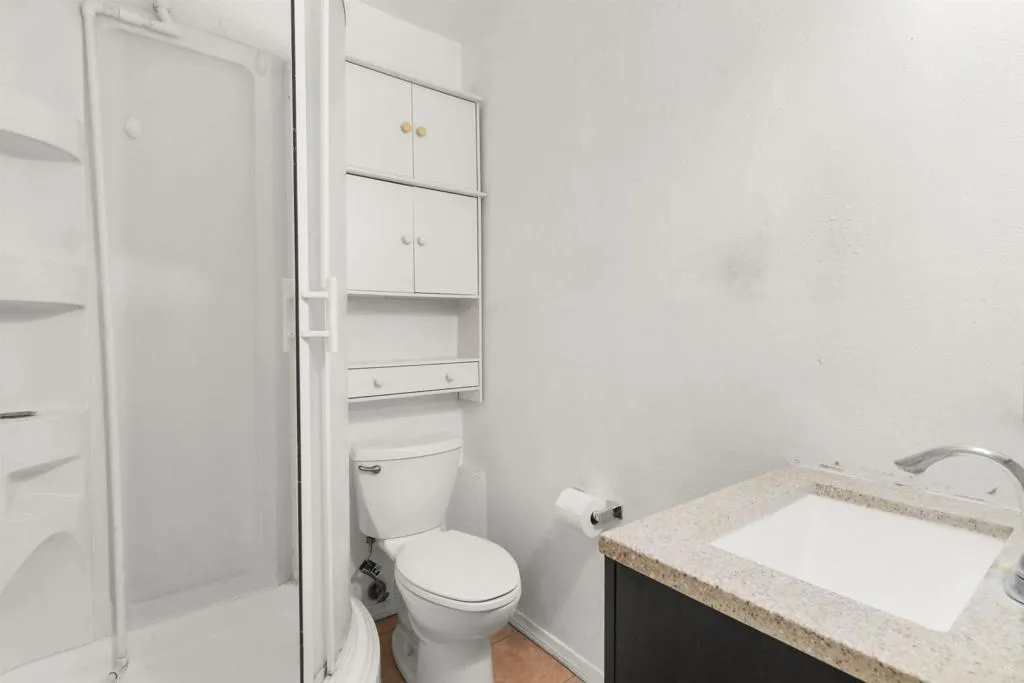 Photo #12: PTP2604405 Listing: Photo #12