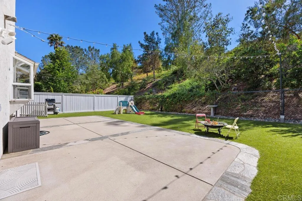 https://cdn.realtyfeed.com/cdn/127/306738630/468ab6fc876860a379dce4b0d317626e.webp