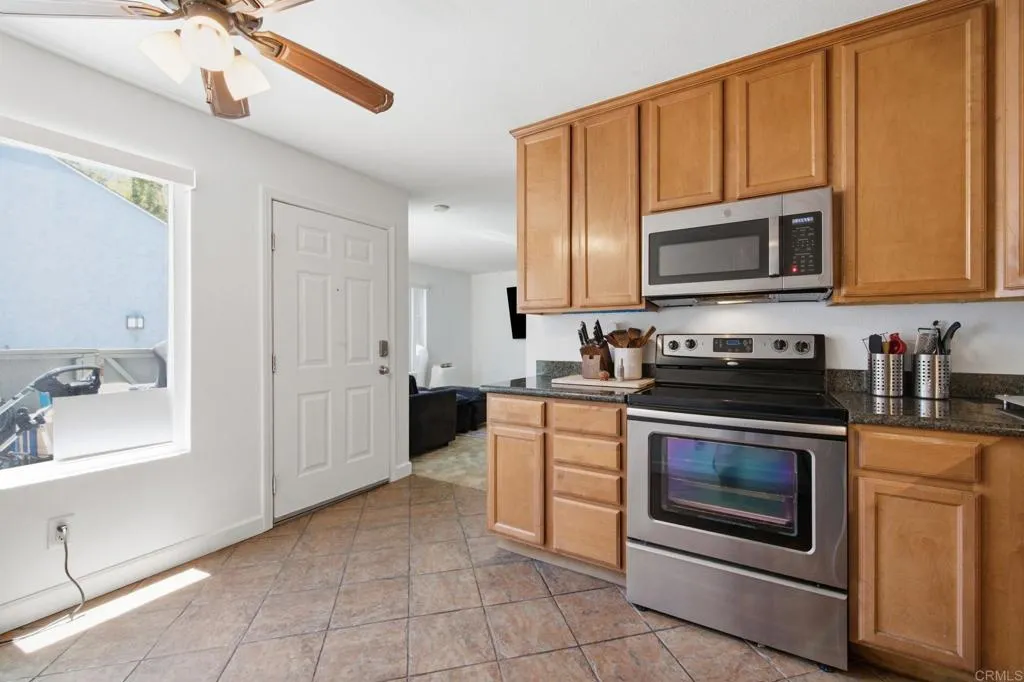 6333 College Grove Unit 8111, San Diego, CA 92115 - Photo 4 of 29, San Diego, CA