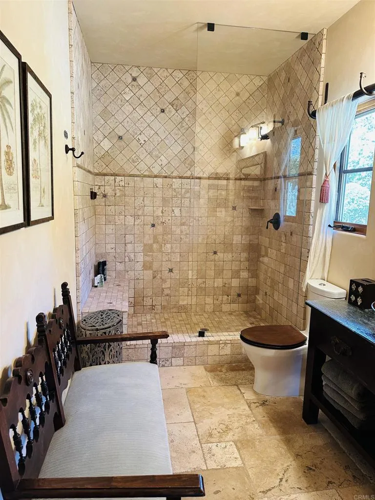 https://cdn.realtyfeed.com/cdn/127/306738693/0ed9a597e15db4ca24d0898aae3446aa.webp
