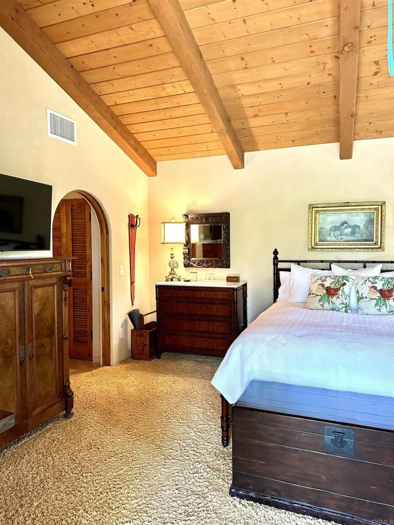 https://cdn.realtyfeed.com/cdn/127/306738693/411c86d1734f6c594435c627f0e50baf.webp