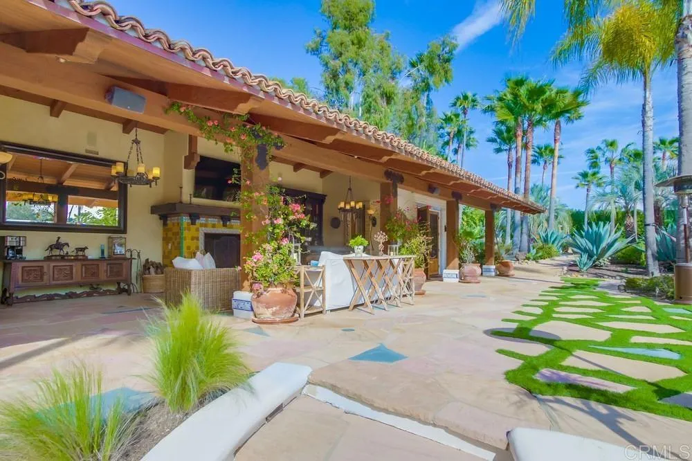 https://cdn.realtyfeed.com/cdn/127/306738693/6fb98422334305b19306c646a266994d.webp