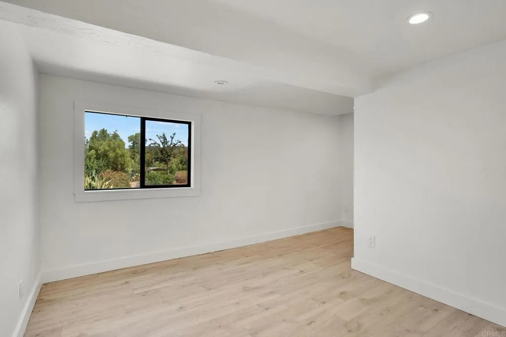 https://cdn.realtyfeed.com/cdn/127/306738741/1211f4706eb3a5da270c0e0b9b91ea49.webp