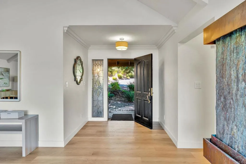https://cdn.realtyfeed.com/cdn/127/306738741/a68b901a715fab5325e4ce7f2549e611.webp