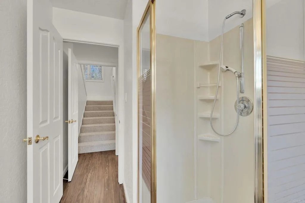 https://cdn.realtyfeed.com/cdn/127/306738741/f464955e5fc26386db8900a72c5e6898.webp