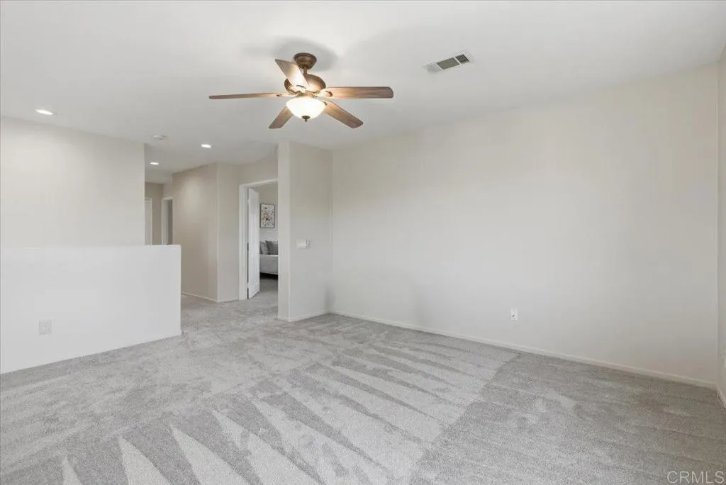 https://cdn.realtyfeed.com/cdn/127/306738767/afe3ec60589cdfc2ad53c0da15381502.webp
