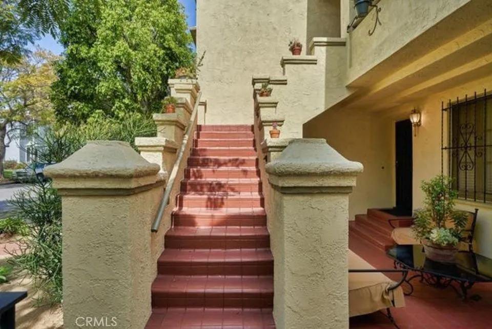 150 N La Peer, Beverly Hills, CA 90211 - Photo 2 of 18, Beverly Hills, CA