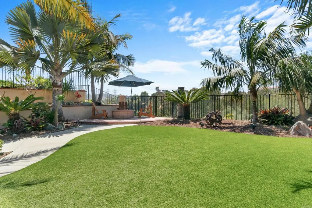 https://cdn.realtyfeed.com/cdn/127/306738837/1d1ca530b9091429ca3b057f78efaa5b.webp