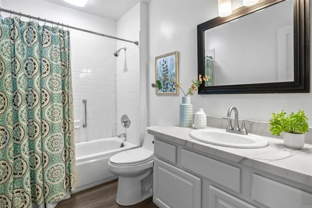 https://cdn.realtyfeed.com/cdn/127/306738837/5f02d7579d76caf6cefc3cdfc1c00c04.webp