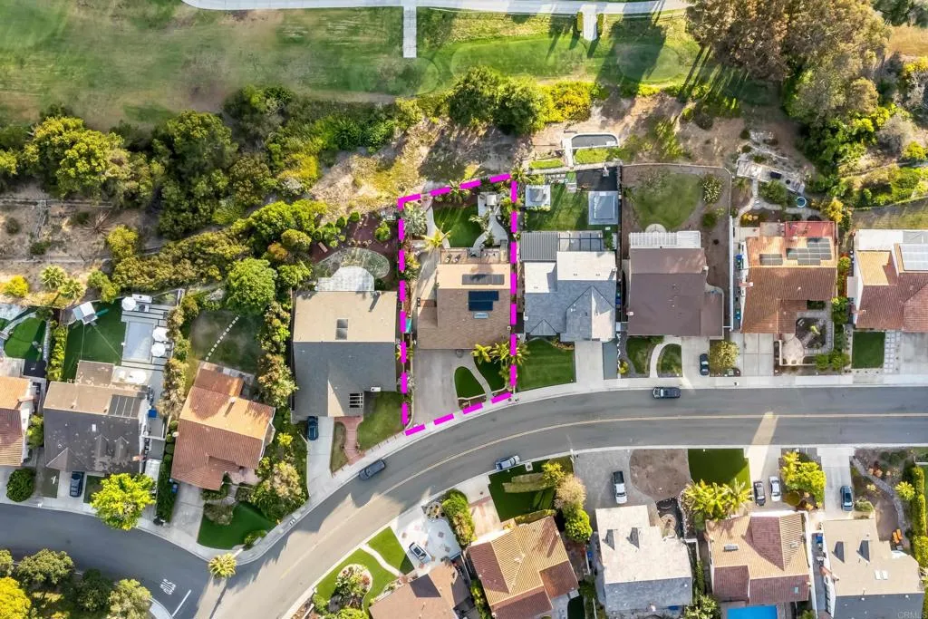 https://cdn.realtyfeed.com/cdn/127/306738837/79f05f9c267f5312dd245196da9ff759.webp