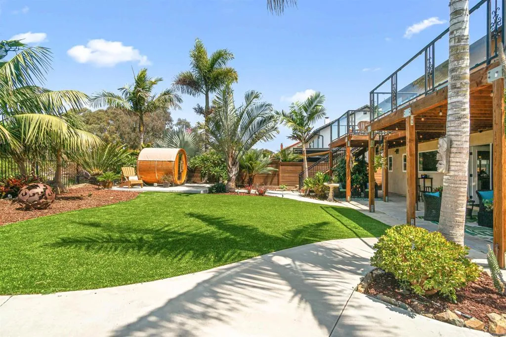 https://cdn.realtyfeed.com/cdn/127/306738837/95d399fc843d3c473fb76548cfec3a6c.webp