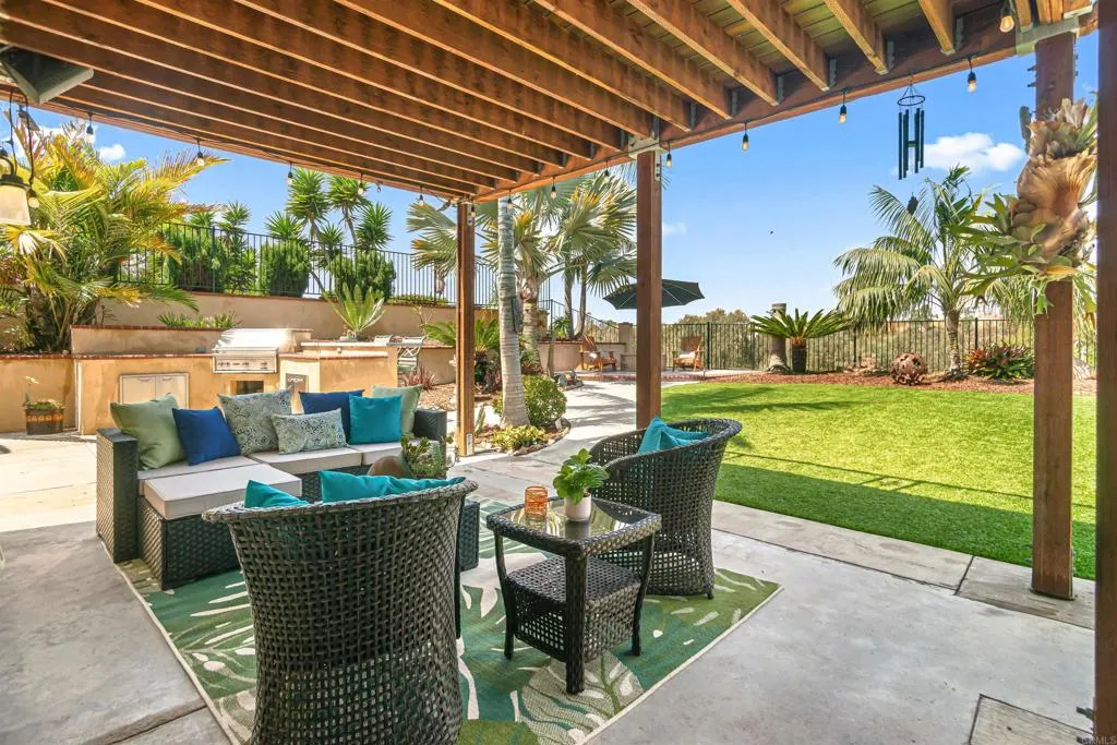 https://cdn.realtyfeed.com/cdn/127/306738837/d4c5331c753d4e11a97f59bf5ae84e4e.webp