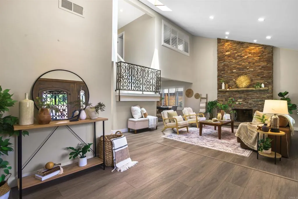 https://cdn.realtyfeed.com/cdn/127/306738837/f65eac3f3585b22a9ff272947ed06c15.webp