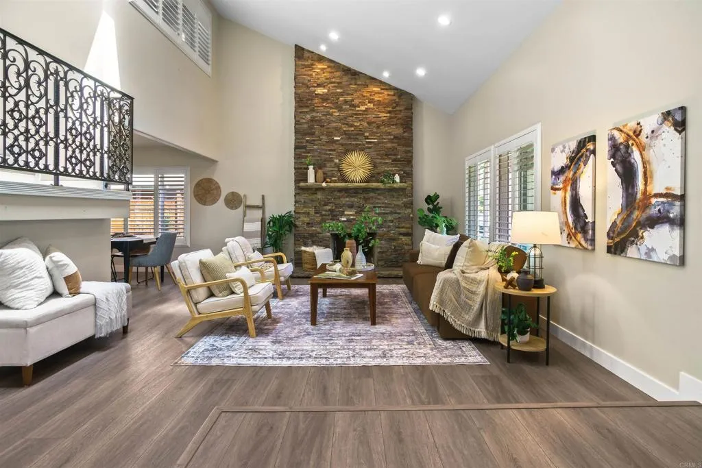 https://cdn.realtyfeed.com/cdn/127/306738837/f7c9e641bcaa1a881377f70df258cd0c.webp