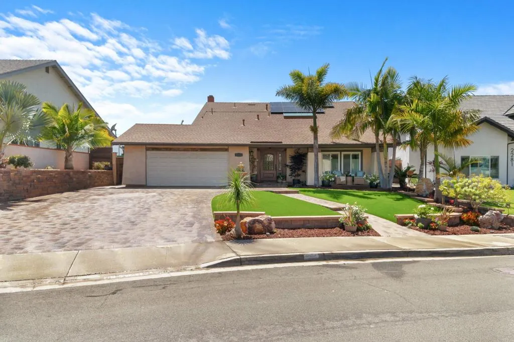 https://cdn.realtyfeed.com/cdn/127/306738837/fe4158d32b99b7a2b79cd7e325921d00.webp