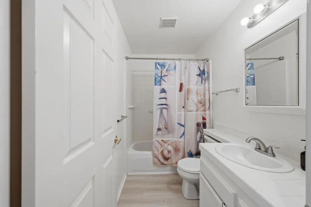 https://cdn.realtyfeed.com/cdn/127/306738845/17e8265b8f5d5019cea76312bf7792ac.webp