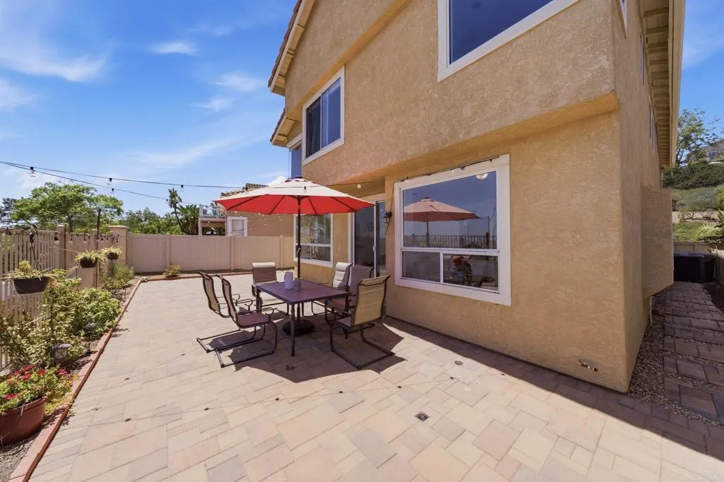 https://cdn.realtyfeed.com/cdn/127/306738845/bb76c82a4ce9b668a72637d8d7e297b4.webp