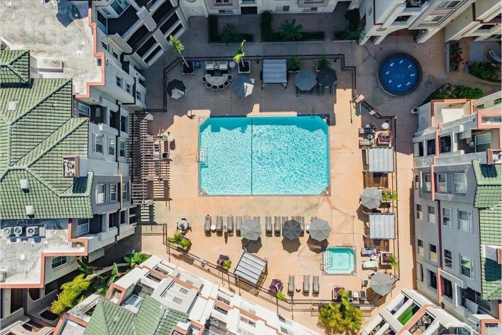 https://cdn.realtyfeed.com/cdn/127/306738852/21870bb6ac8423a50b5c3f270b4a9815.webp