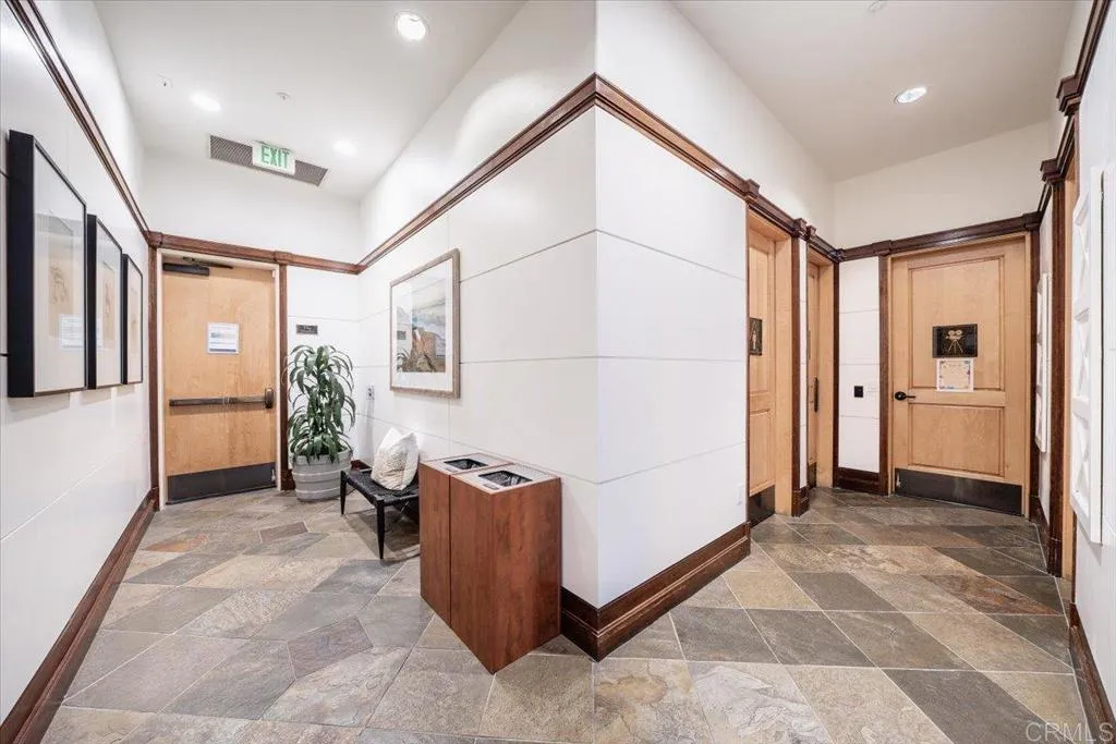 https://cdn.realtyfeed.com/cdn/127/306738852/282ee1d2fe75d2c1ac3284bdcf16db77.webp