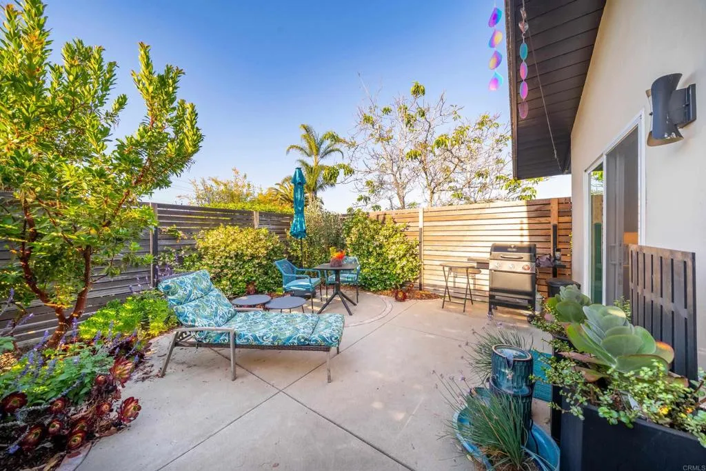 https://cdn.realtyfeed.com/cdn/127/306738852/5214d6ca77c720db83eaadb123af0363.webp