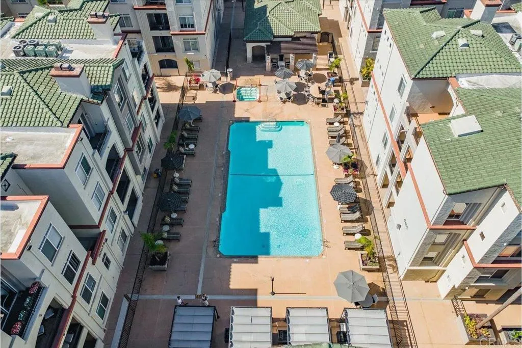 https://cdn.realtyfeed.com/cdn/127/306738852/8563732fc32675108eda160c6687b9fc.webp