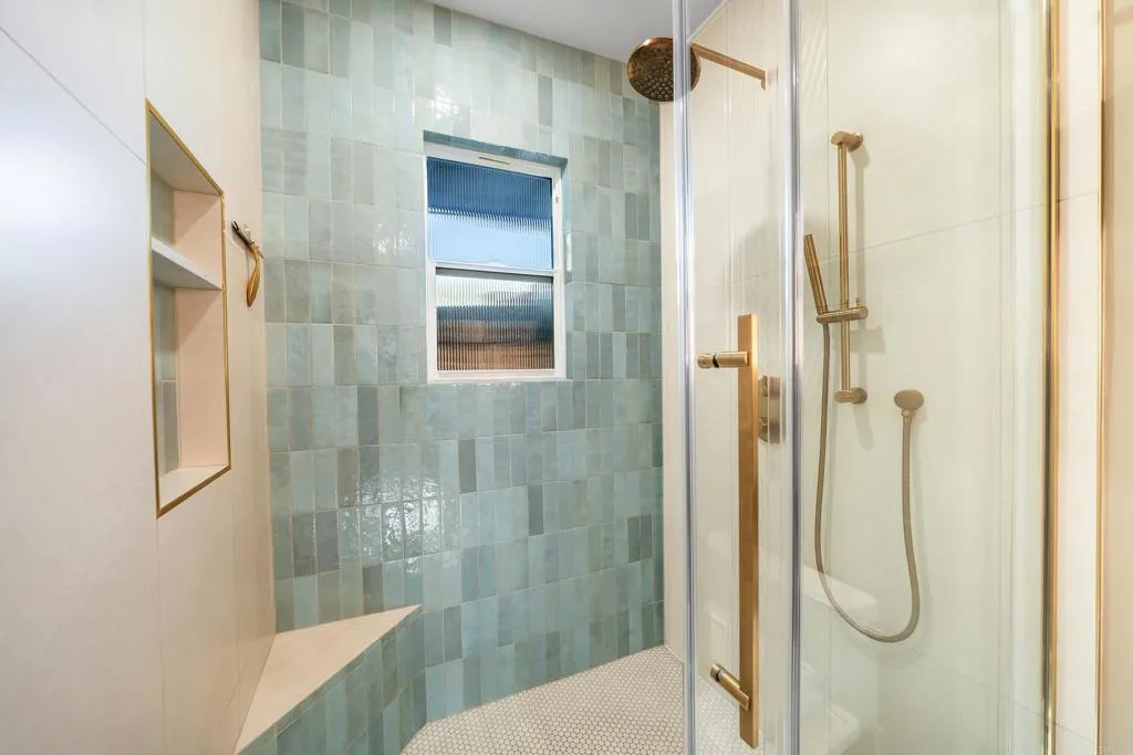 https://cdn.realtyfeed.com/cdn/127/306738852/944379f74049f500bd1cbb4367cf6ebf.webp