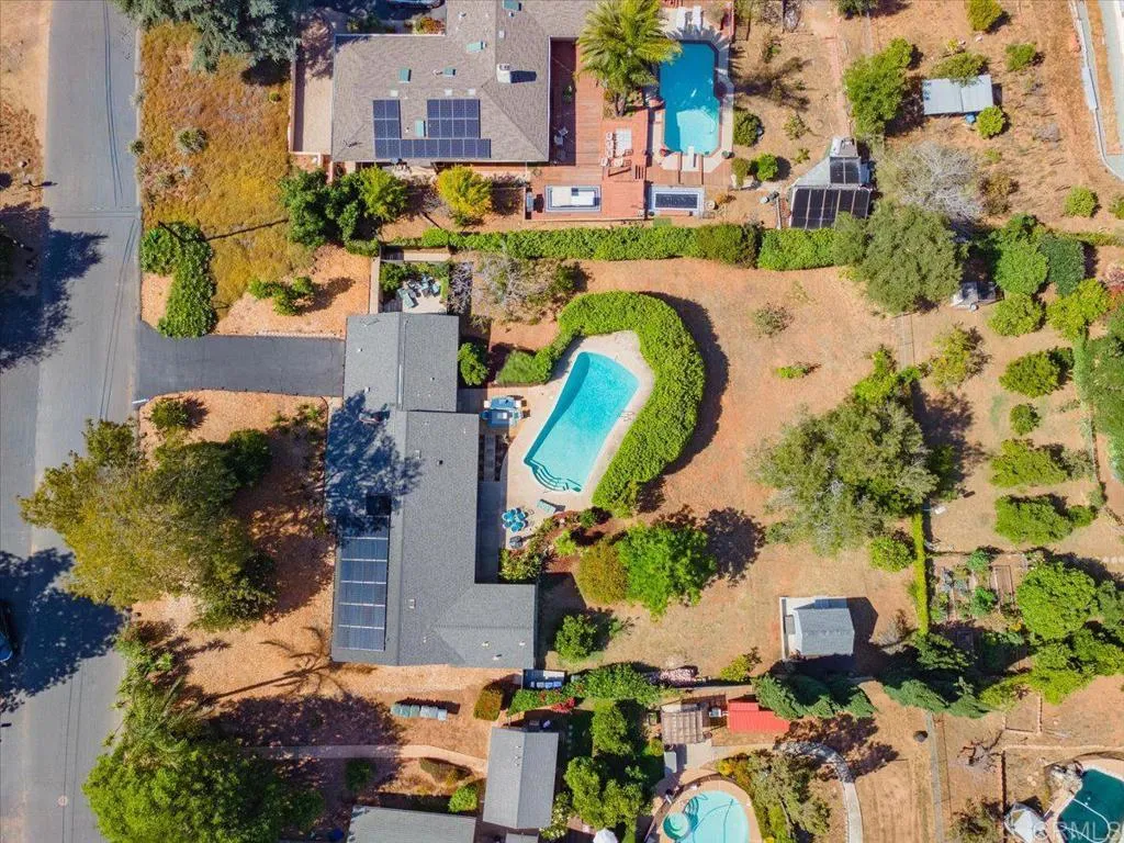 https://cdn.realtyfeed.com/cdn/127/306738852/b796fc0ae0296cee085f23e81005322e.webp