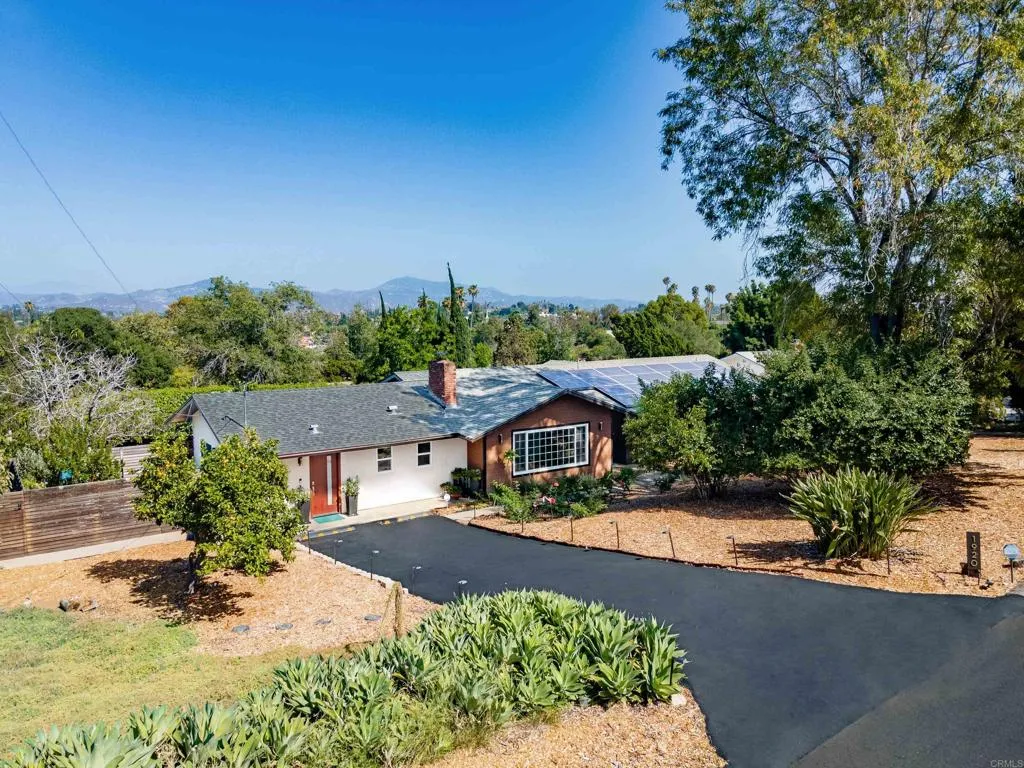 https://cdn.realtyfeed.com/cdn/127/306738853/0a5ec5d3a6c9879358235a8c3b9f5c4c.webp