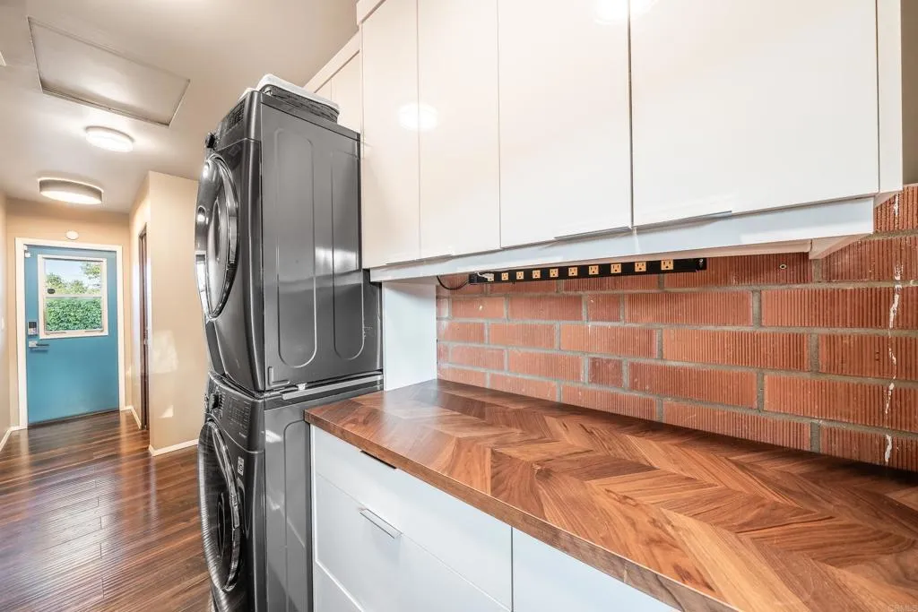 https://cdn.realtyfeed.com/cdn/127/306738853/36de3a3aecaed3b2b5260e9ec5dd5824.webp