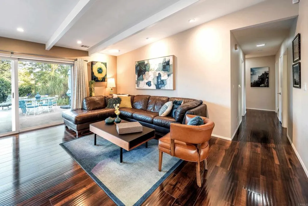 https://cdn.realtyfeed.com/cdn/127/306738853/6fb48e29b274631733fc719db6421e71.webp