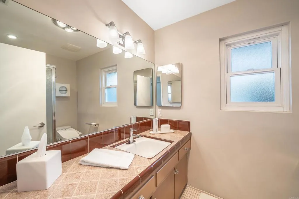 https://cdn.realtyfeed.com/cdn/127/306738853/8a8c67a71675f09db7f6710b40a42f70.webp