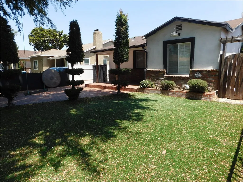 South Gate, CA 90280
