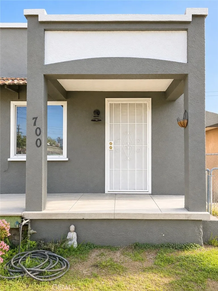 Redlands, CA 92374