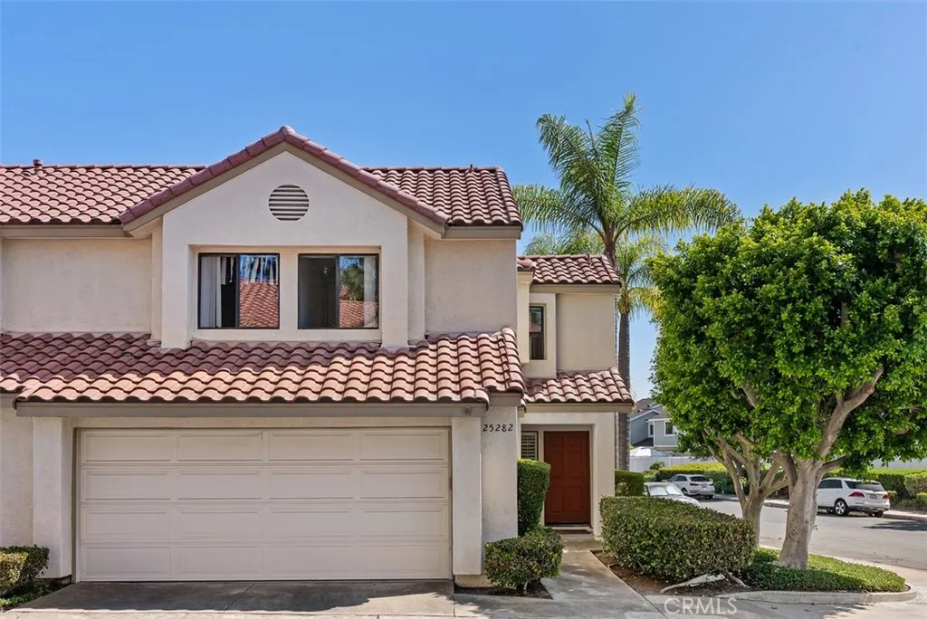 25282 Vista Hermosa