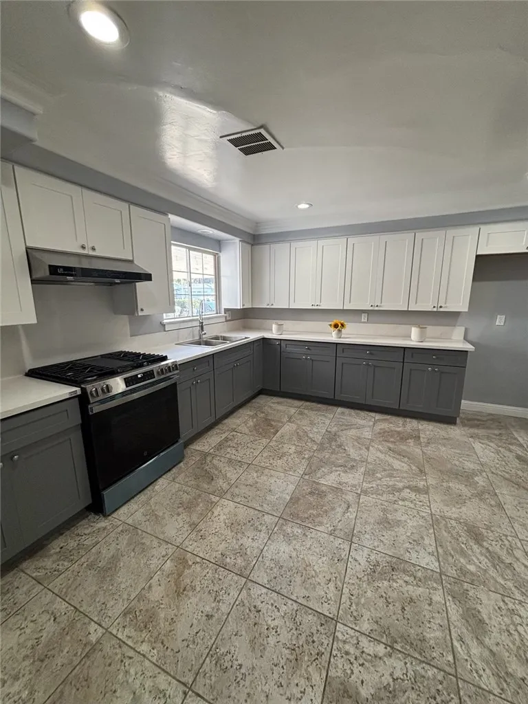 Rowland Heights, CA 91748
